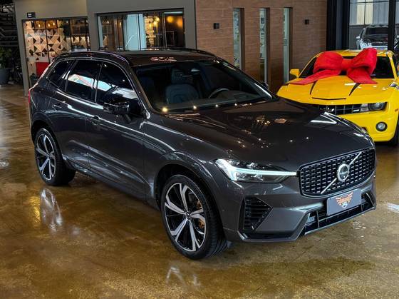 VOLVO XC60 2.0 T8 RECHARGE R-DESIGN AWD GEARTRONIC VOLVO XC60 2.0 T8 RECHARGE R-DESIGN AWD GEARTRONIC